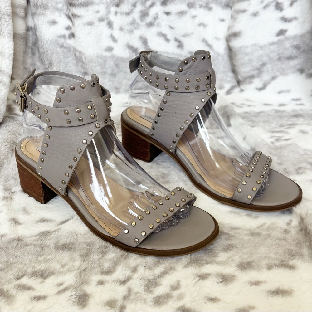 Steve Madden Gila Gray Studded Block Heel Sandals | Size 8.5 - Picture 9 of 14